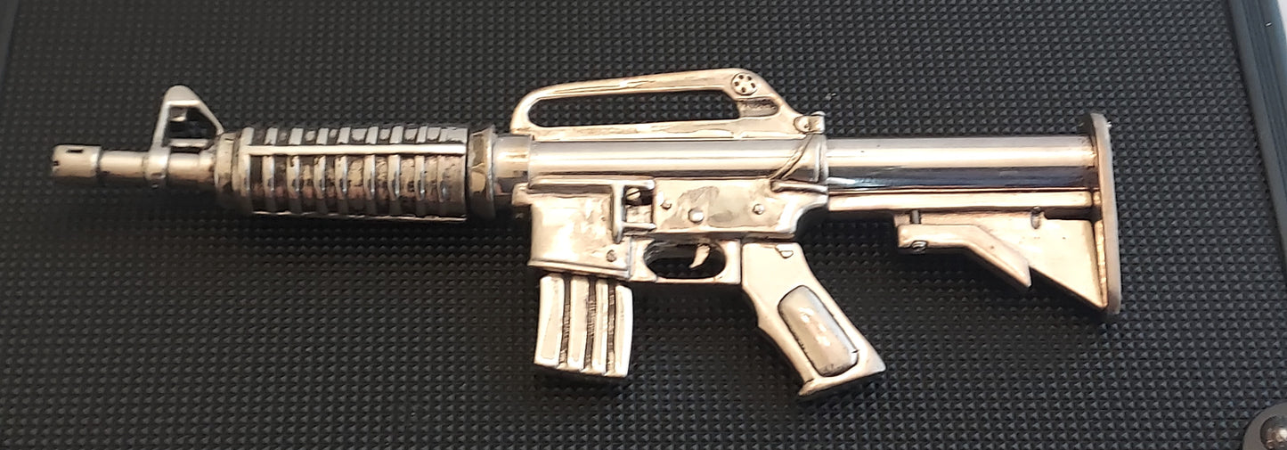 M-16 pen