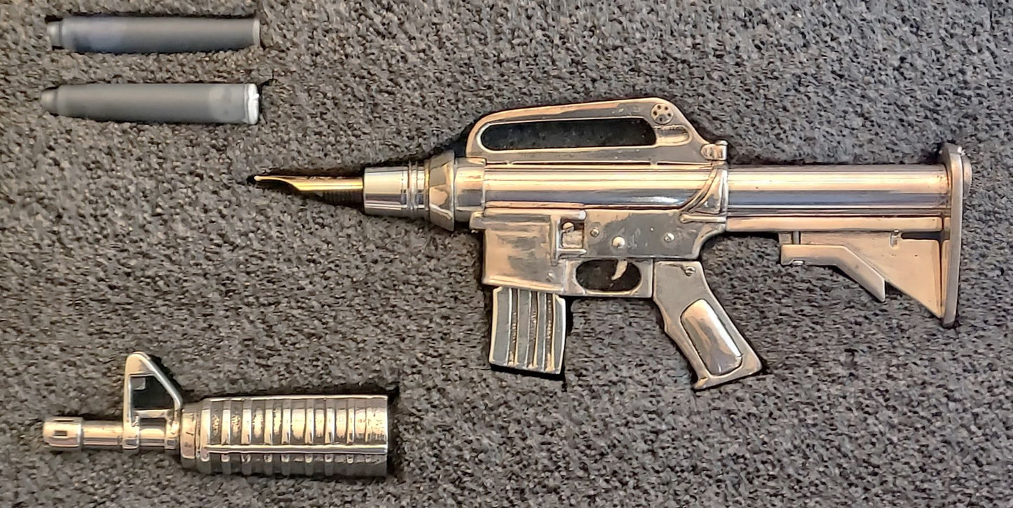 M-16 pen