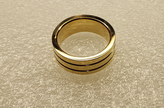 Custom wedding band